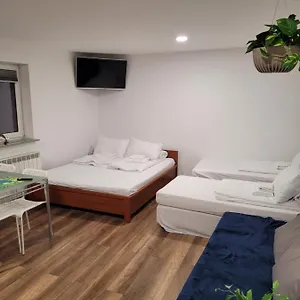 https://apartamenty-kacik-8.krakowhotelspoland.com