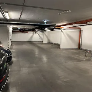 Mono With Free Parking Budapeszt